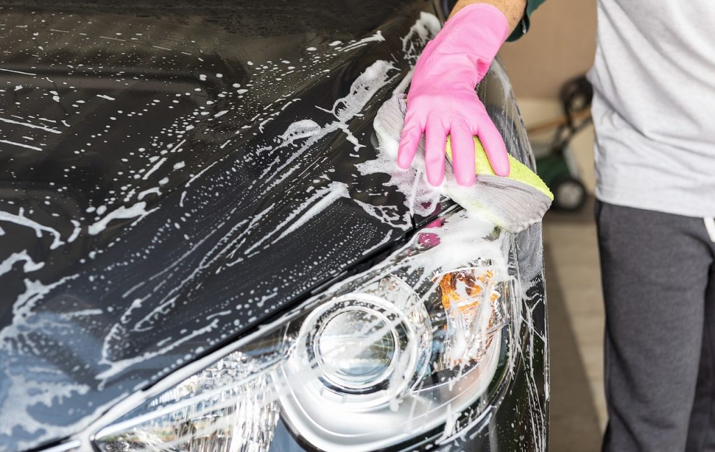 Quitar rasguños del auto
